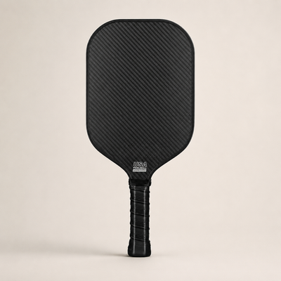 Palette de pickleball en carbone